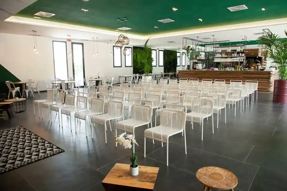 Junior Club Rastignano – gli spazi immersi nel verde